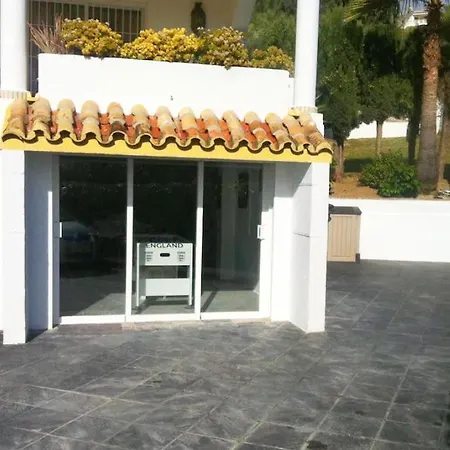Villa Large 7 Bedroom In Sierrrezuela Heated Pool *