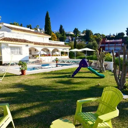 Large 7 Bedroom In Sierrrezuela Heated Pool Villa *